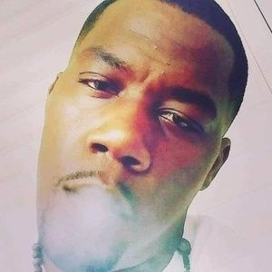 Meet your Posher, Lonnie